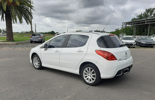Peugeot 308 Allure Nav 1.6 Hdi 2014