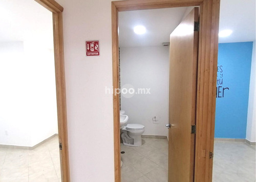 Renta Local Av. De Las Fuentes, Tecamachalco