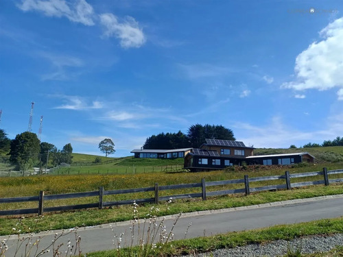 Parcela En Venta En Condominio Lomas De Frutillar
