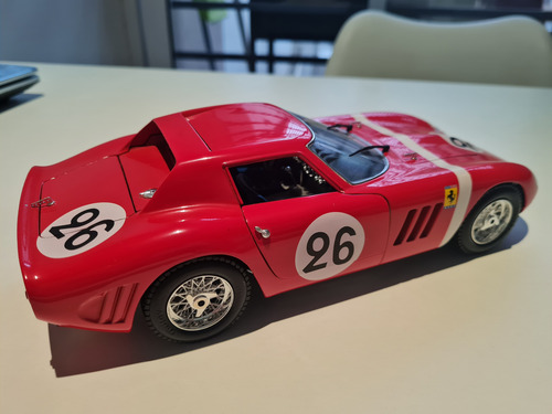 Ferrari 250 Gto 1964 - 1 18 - Guiloy Rojo