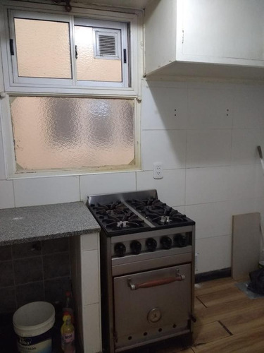 Imagen 10 de 12 de Departamento En Venta De 3 Ambientes En San Telmo