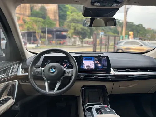 BMW X1 SDRIVE 18I XLINE AT 1500CC