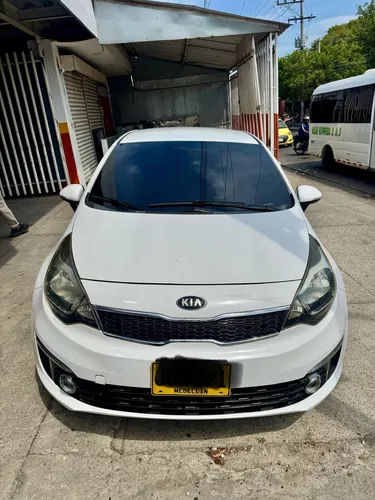 Kia Río R