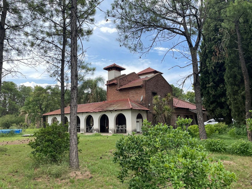 Casa En Alquiler Con Amplio Terreno Baigorria