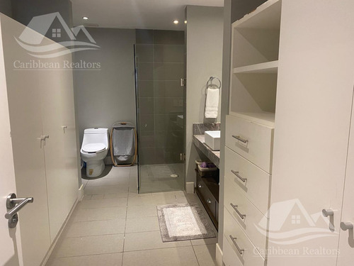 Departamento En Venta En Vaivén Del Mar, Playacar Fase 2