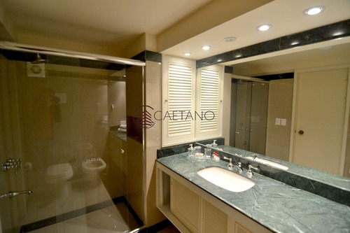 Apartamento En Mansa 3 Dormitorios Con Terraza-ref:1562