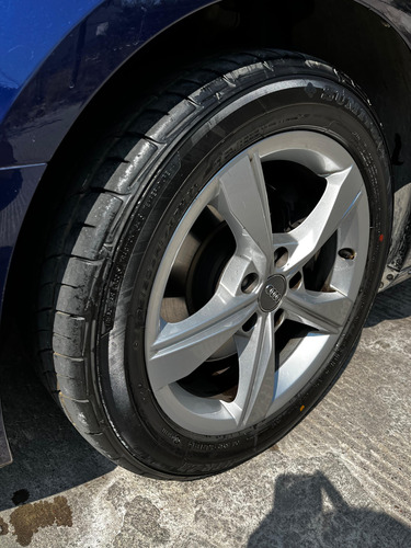 Audi A4 2.0 T Select 190hp Dsg