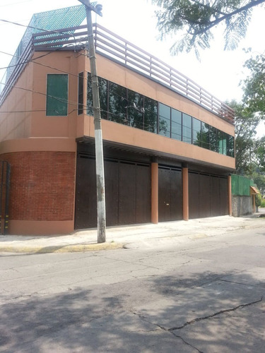 Edificio Para Oficinas En Venta, Ubicado En Jacarandas, Cod. Edv32