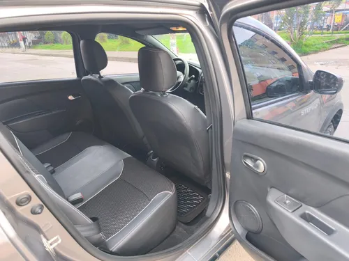 Renault Stepway 1.6 Zen