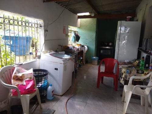 Chácara Na Praia Com 1000m² Sendo 800m Da Rodovia 7839