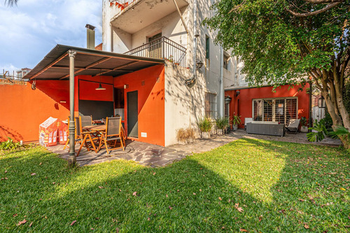 Increíble Residencia - 9 Ambientes - Gran Jardín Con Parrilla - Cochera - Belgrano R