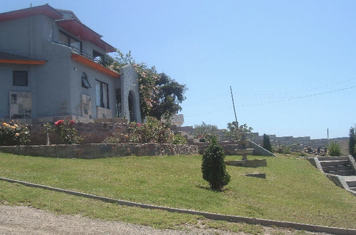 Casa En Venta De 4 Dorm. En Coquimbo