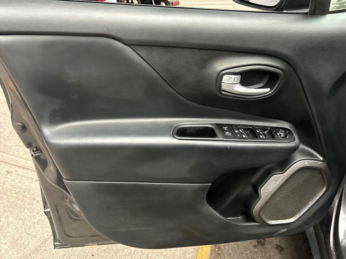 Jeep Renegade 1.3 Latitude Fwd At