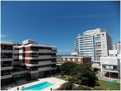 Apartamento En Punta Del Este, Aidy Grill- Ref: 618