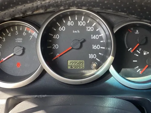 Mazda BT-50 2.2 B22c29 4x2 Mt 2013
