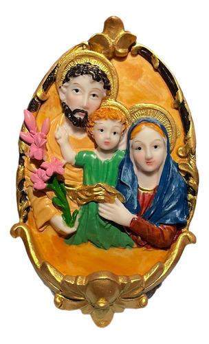 Estatua De Figura Religiosa De Jesús, María Y Estilo A