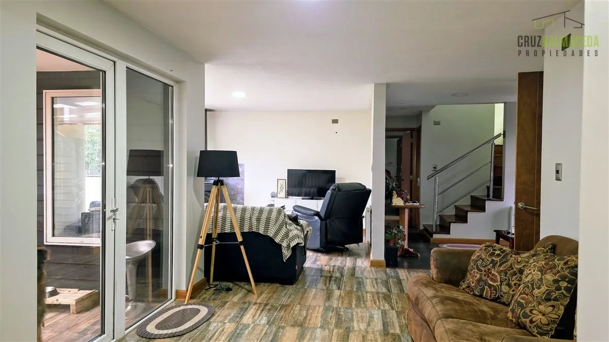 Imagen 3 de 30 de Casa En Venta De 5 Dorm. En Puerto Varas
