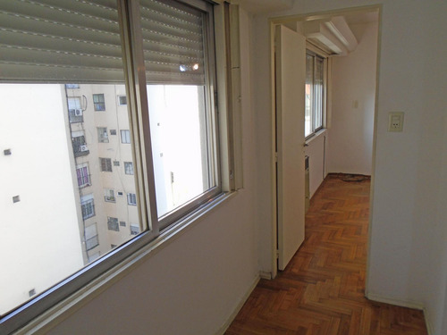 Venta Departamento De 2 Ambientes En Vicente López