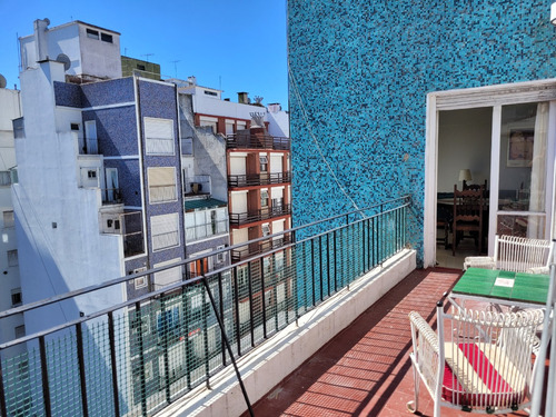 Venta Semipiso De 3 Ambientes Con Balcón Aterrazado. Zona Centro