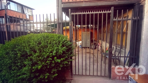 Departamento En Venta De 2 Dorm. La Ermita Ii, Lo Barnechea