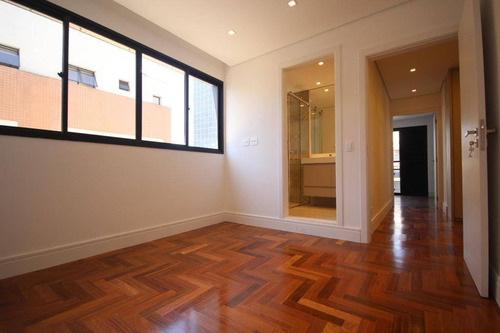 Imagem 19 de 29 de Cobertura Duplex Moema 3 Suites 4 Gars 311 M2 Permuta/financia - Ap0082