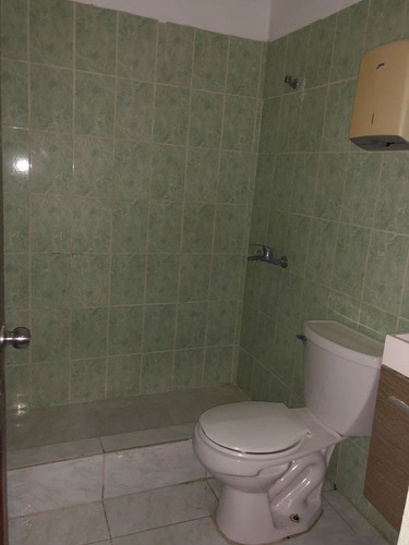Imagen 3 de 6 de Local Comercial En Gazcue