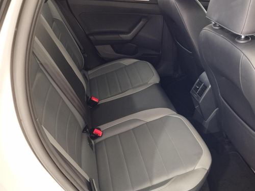 Volkswagen Nivus Highline 1.0 200 Tsi Flex Aut.