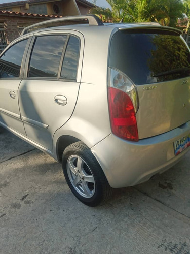 Imagen 5 de 9 de Chery Arauca 2015