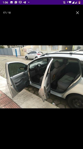 Volkswagen Spacefox 1.6 Route Total Flex 5p 2009