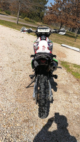 Imagen 3 de 16 de Honda Tornado 250 Año 2015