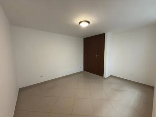 Casas En Venta Laureles 643-8292542