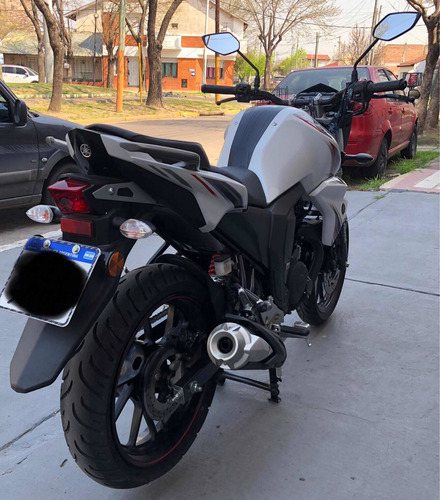 Imagen 2 de 6 de Yamaha Fz D