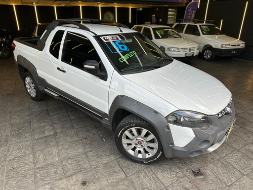 Fiat Strada 1.8 16v Adventure Ce Flex 2p
