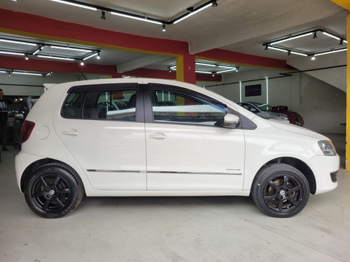 Volkswagen Fox 1.6 Vht Highline Total Flex 5p