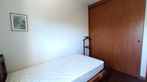 Departamento En Venta De 2 Dorm. En Los Angeles
