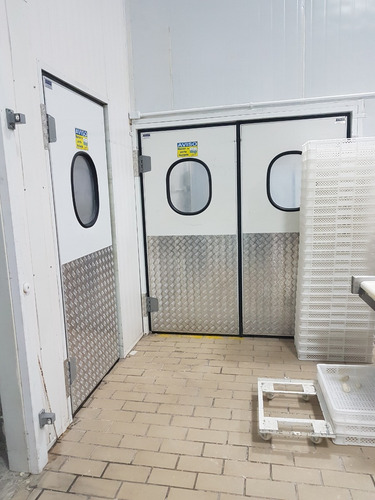 Porta Vai Vem 2,40 X 2,00 - Trafego Pesado