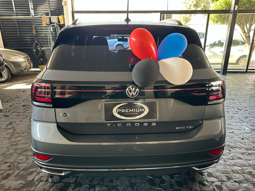 Volkswagen T-Cross 1.0 200 TSI TOTAL FLEX COMFORTLINE AUTOMÁTICO