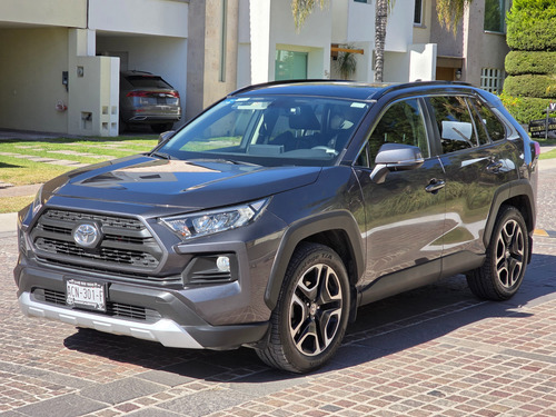 Toyota RAV4 2.5 Adventure 4wd At