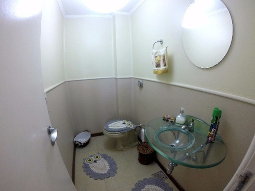 Casa 3 Dormitórios - 4464