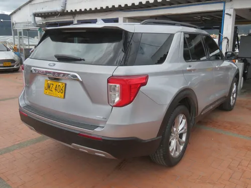 Ford Explorer Xlt 2.3 4x4 7 Pasajeros 2020 Jmz406