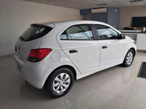 Imagem 2 de 12 de Chevrolet Onix 1.0 Mt Joy 2019