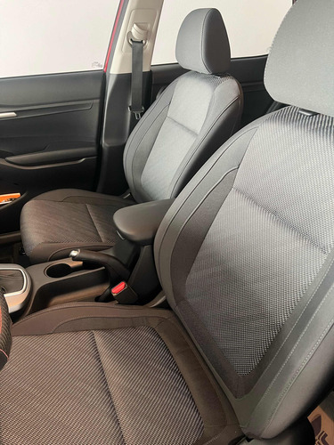 Kia Seltos One 1.6, 2023, Rojo Intenso,, Secuencial, Dual,