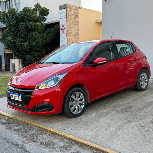 Peugeot 208 1.6 Active