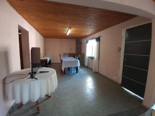Venta De Casa Con Terreno, En Rama Caída, San Rafael, Mendoza!