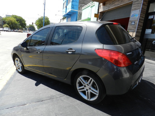 Peugeot 308 2.0 Feline 143cv