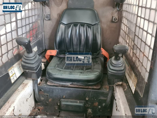 Imagem 5 de 7 de Mini-carregadeira Bobcat S130 Ref.208590