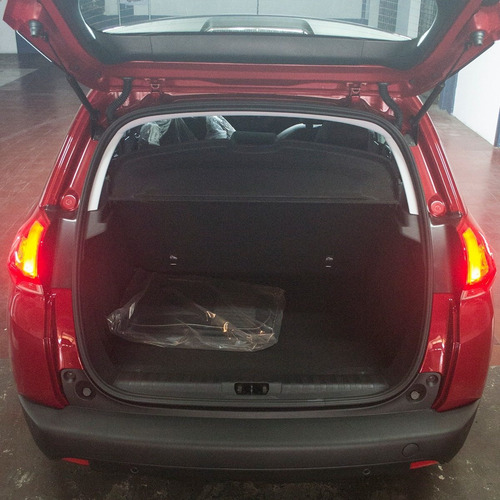 Peugeot 2008 Feline 1.6l Mt | Nafta 115cv | 0km 2021