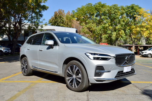 2022 Volvo Xc60 Ii T8 Awd Recharge Hibrido