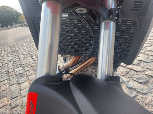 Imagen 9 de 10 de Aprilia Tuareg 660