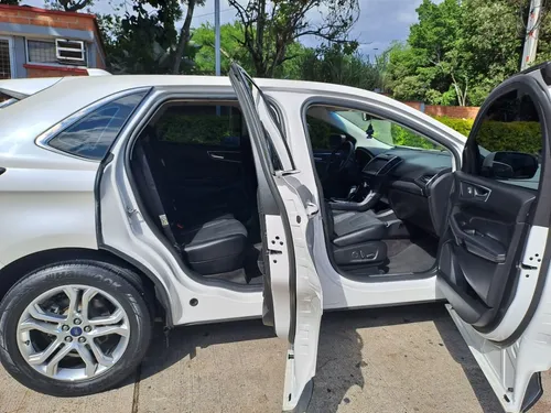 Ford Edge 2.0 Titanium